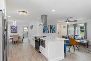 Adventure Awaits! Heated Pool and Pet-Friendly - Casa Coronado - Roelens - Cape Coral - 5