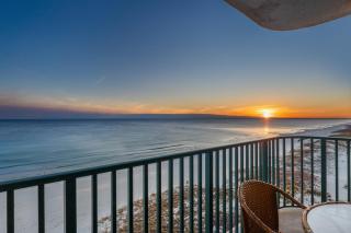 Jade East Towers 0840 by Newman-Dailey - 6
