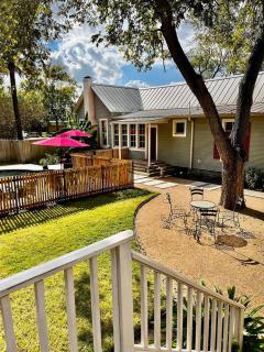 Charming Red Owl Courts Studio - Smithville - 2