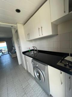 1 Bed Flat - Sleeps 2 - Pets - Pool - Smoking - 1