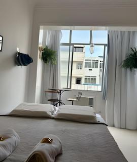 Apartamento em Copacabana a 100 metros da Praia - 2