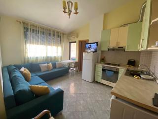 Lovely apartment with sea view and quiet environment - Golem - 7