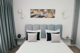 Exclusiv Est One - 2