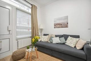 Charming 1 Bedroom by Montparnasse - Paris - 0
