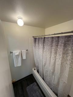 Convenient Getaway near WSU Campus - 2