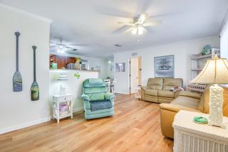 1 Mi to Anna Maria Island Pet-Friendly Retreat - Cortez - 0