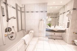 Best Western Plaza Hotel Zwickau - Zwickau - 7
