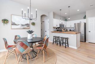 The Lodge at Little Ranches Central Sleeps 26 - Wimberley - 3