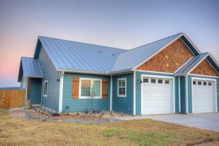 Winters Lodge at Little Ranches 5 min to Square - 2