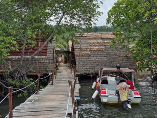 Villa Mangrove Pulau Pahawang - Lampung - 5