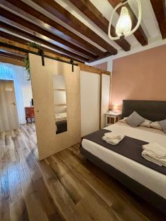 Emma's House - Venice - 7