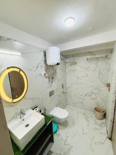 Luxe- Luxury Studio Apartment - Noida - 3