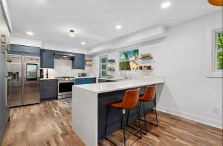 Spacious 4bd Modern Home in Convenient Bethesda - 5