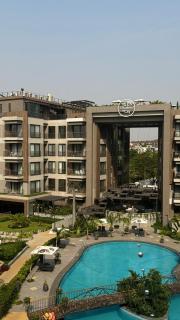 Elite Luxury Suites at The Diamond in City - 8