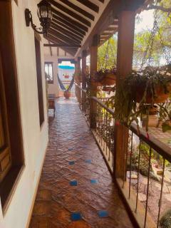Villa exclusiva con jardín a 80m del centro - 2