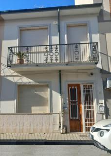 the colorfull house - Viareggio - 6