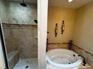 Beautiful home near memorial park and Washington - Houston - 9