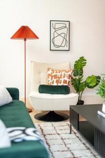 Amazing Flat-2Bedrooms-Parking-By FabAccommodation - Bristol - 2