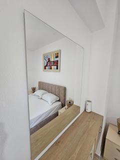Bral One Bedroom - Near the Beach - Durazzo - 8