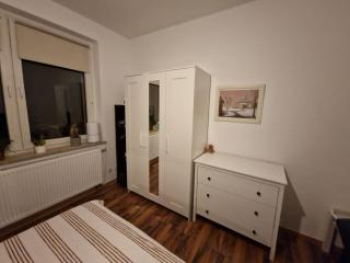 Single room in shared apartment with host - 2