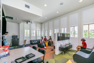 Solara Villa I 1 Minute Walk from Amenities - 6