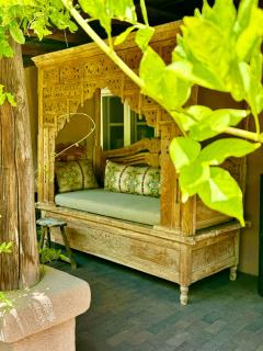 Historic Adobe 1 acre compound ultimate Santa Fe immersion Classic & Dreamy - 8