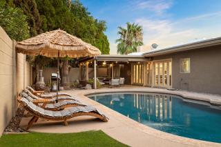 Eugie Retreat Professionally designed bohemian dream with pool - Scottsdale - 0