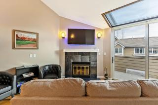 Pet Friendly Townhouse in Edwards Community - 2