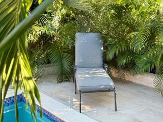 Elegance, Ochi Rios - 2BR Oasis with Exclusive Private Pool!" - 2