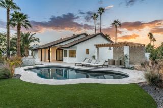 The MYAH by Porter NEWLY REMODELED Enjoy the Pool Firepit Luxury - 8