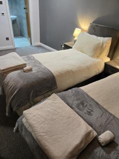 Stylish stay in Leeds - Moortown - 1