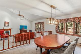 Pristine Cabin on Wooded Lot. Fantastic Location Pool Table - Flagstaff - 2
