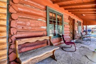 Rare Log Cabin Treasure Close to Grand Canyon Now with Wi-Fi - Parks - 4