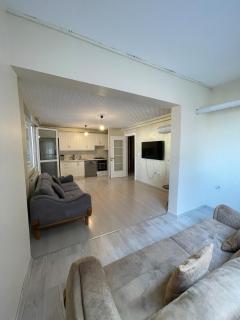 Şehir merkezînde muhteşem manzaralı daire 7 - - 7