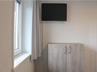 Villa in Friesland with Waterfront Jetty - 1