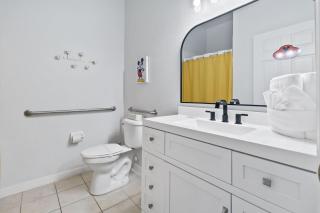 Classic Disney themed condo on ground floor - Kissimmee - 1