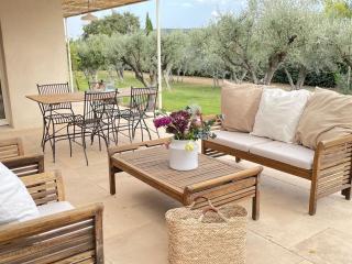 EcoLodge romantique proche Lourmarin Piscine Privée Borne recharge - Puyvert - 4
