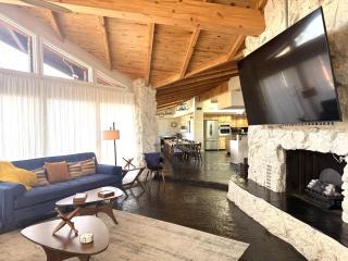 The Sedona Estate - Las Vegas - 3