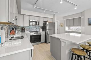 Beach and Golf Oceanfront 3 Bdrm Newly Renovated - 2