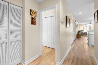 3 Bedroom Condo with Stunning Views-Ground Floor - 1