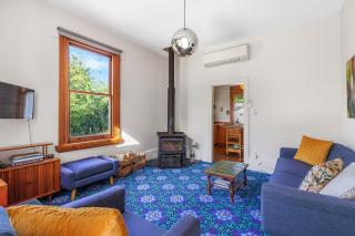 Beautiful Kereru Cottage - Little River - 5