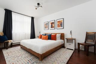 Luxury Old Montreal Parking with Yard Patio 10 Guests - Montreal - 0