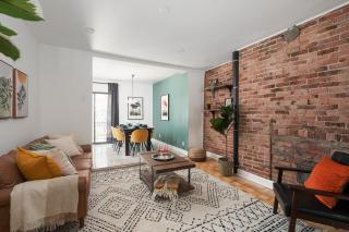 Luxury Old Montreal Parking with Yard Patio 10 Guests - Montreal - 8