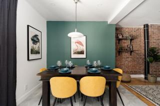 Luxury Old Montreal Parking with Yard Patio 10 Guests - Montreal - 3