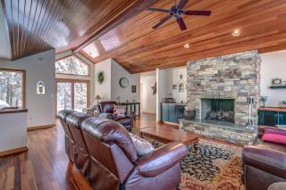 4BR 3 and half Bath with Spa Whirlpool and Playground for 14 guests - Coeur d'Alene - 5