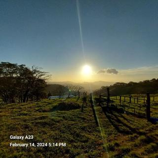 Sunset Farms and Waterfalls! - Tilarán - 1