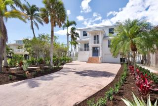 Dock Holiday by Sun Palace Vacations - Fort Myers Beach - 0