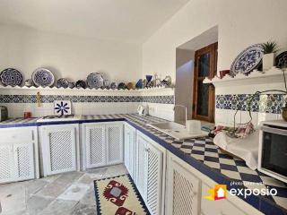 A historic STONE VILLA with private garden, terrace and private pool just for you - Klirou - 6