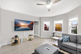 Epic Spa & Play Retreat NYC EWR Sleeps 30 - Bayonne - 3