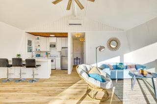 Boat, Fish and Bike Oak Island Home with Large Yard - Oak Island - 5